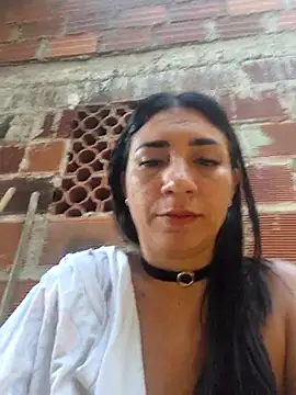 Snapshot of hot_veteran01 chatting on October 21, 2025, 11:33 am hot veteran01 online show from October 21, 2025, 11:33 am