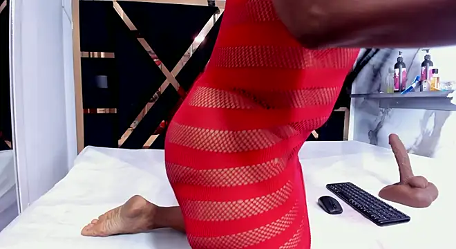 zara smitt online show from November 29, 2025, 11:35 am