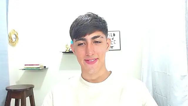 Snapshot of babymaik chatting on February 21, 2025, 8:16 pm babymaik online show from February 21, 2025, 8:16 pm