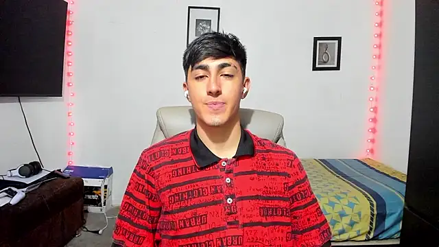 Snapshot of babymaik chatting on October 15, 2025, 8:20 pm babymaik online show from October 15, 2025, 8:20 pm