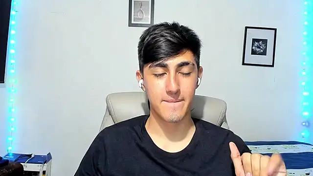 babymaik online show from November 5, 2025, 9:20 am