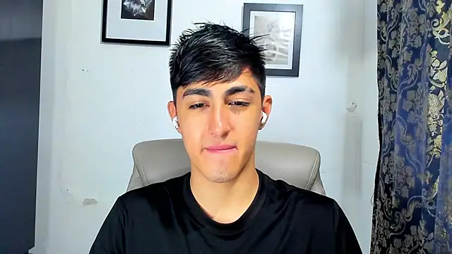 babymaik online show from December 21, 2025, 5:36 am