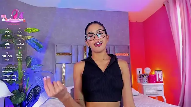 Tyla Ks online show from April 15, 2026, 7:58 pm