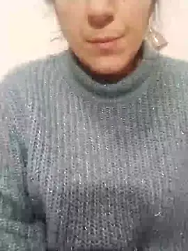 Snapshot of sokiee chatting on March 22, 2025, 8:04 pm sokiee online show from March 22, 2025, 8:04 pm