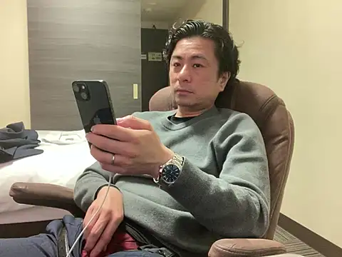 masato1115aa online show from April 10, 2026, 9:03 am