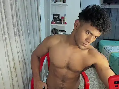 Snapshot of Fox2evans chatting on January 12, 2026, 7:30 pm Fox2evans online show from January 12, 2026, 7:30 pm