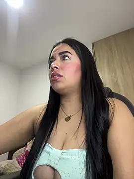 Snapshot of _SARA_69 chatting on February 28, 2025, 11:03 am SARA 69 online show from February 28, 2025, 11:03 am