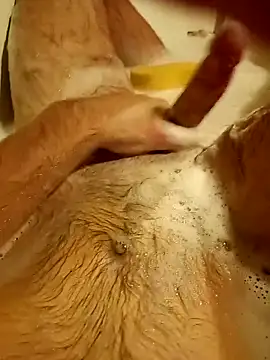 GrindingOvermuch online show from October 25, 2025, 1:02 am