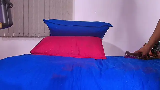 abigail fx online show from September 16, 2025, 3:07 am