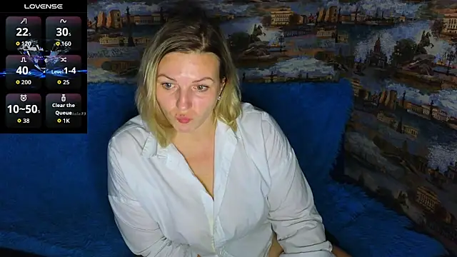 LadyLucky  online show from October 28, 2025, 2:04 am