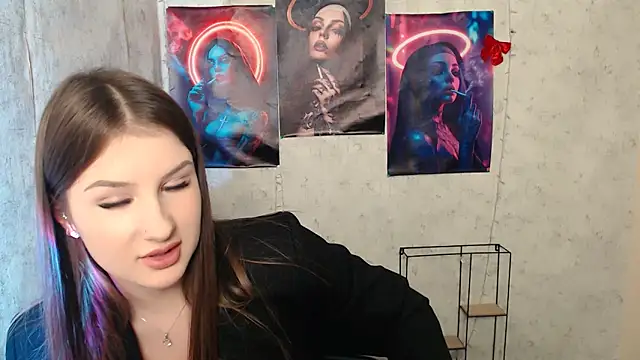  MiaAngell online show from December 20, 2025, 2:57 pm