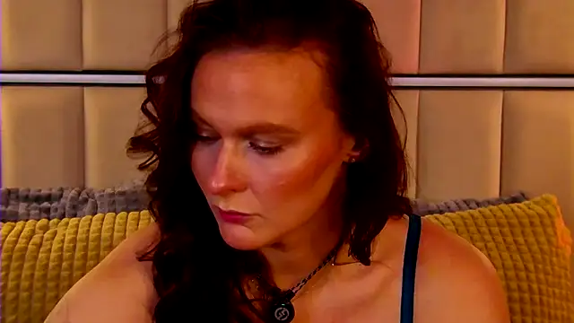 NatalyRose  online show from September 30, 2025, 4:17 am