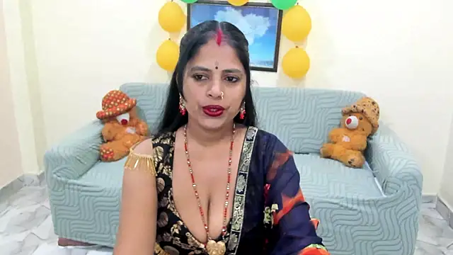 Snapshot of leahgotiii chatting on November 14, 2025, 3:38 am leahgotiii online show from November 14, 2025, 3:38 am