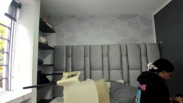 Natasha rose   online show from September 18, 2025, 7:16 pm