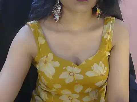 Snapshot of Cute_Pihu01 chatting on May 27, 2026, 7:00 pm Cute Pihu01 online show from May 27, 2026, 7:00 pm