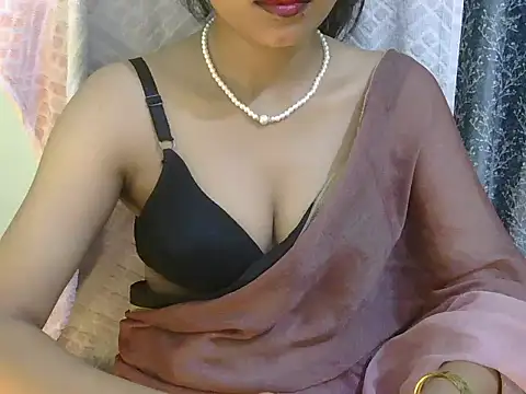 Snapshot of Cute_Pihu01 chatting on July 17, 2026, 9:19 pm Cute Pihu01 online show from July 17, 2026, 9:19 pm