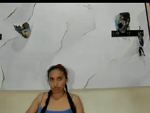 ElizaAndQuisha online show from February 25, 2025, 3:27 pm