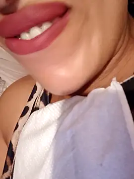 Sexlove1xo online show from November 2, 2025, 12:57 am