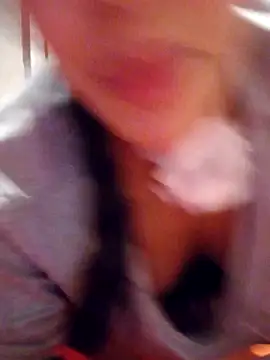 Sexlove1xo online show from November 4, 2025, 11:59 pm