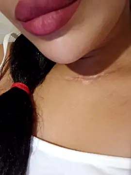 Sexlove1xo online show from November 7, 2025, 2:06 pm