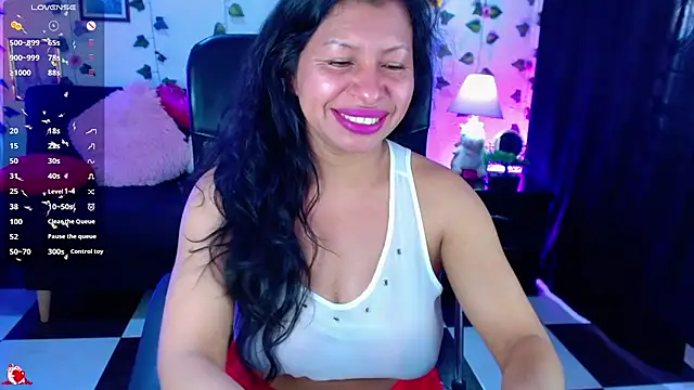 Snapshot of AbbyPrincessAGT chatting on July 13, 2026, 9:39 pm AbbyPrincessAGT online show from July 13, 2026, 9:39 pm