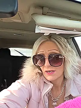 beautifulmee23 online show from January 5, 2026, 5:27 pm