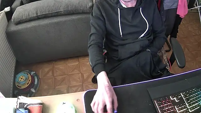 Snapshot of DerGeileLoveboy chatting on October 20, 2025, 10:59 am DerGeileLoveboy online show from October 20, 2025, 10:59 am