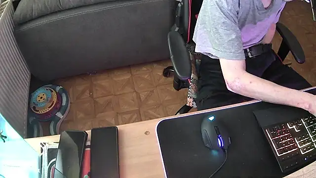 Snapshot of DerGeileLoveboy chatting on November 1, 2025, 12:40 pm DerGeileLoveboy online show from November 1, 2025, 12:40 pm