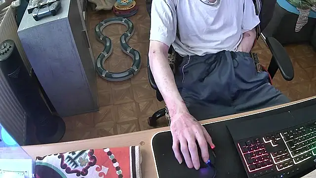 DerGeileLoveboy online show from November 27, 2025, 12:18 pm