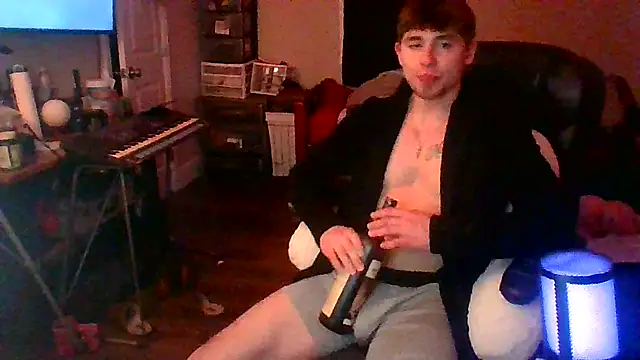 Snapshot of JCstrings chatting on February 24, 2025, 7:22 am JCstrings online show from February 24, 2025, 7:22 am