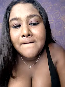 horny diana online show from June 9, 2026, 5:57 pm