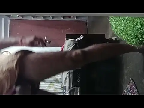 Snapshot of longsexji chatting on November 5, 2025, 5:46 pm longsexji online show from November 5, 2025, 5:46 pm