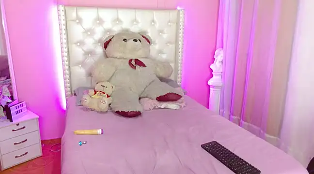 callum 77 online show from March 18, 2025, 4:15 am