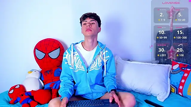 callum 77 online show from December 17, 2025, 6:41 am