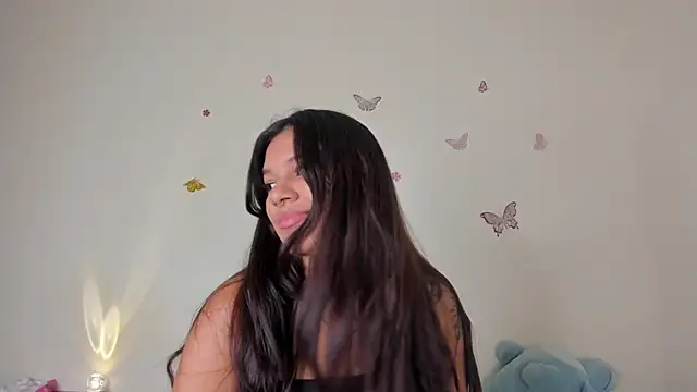 violett 24  online show from January 10, 2026, 12:01 am