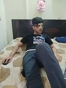 rahulkajuuu0909 online show from March 6, 2026, 5:09 pm