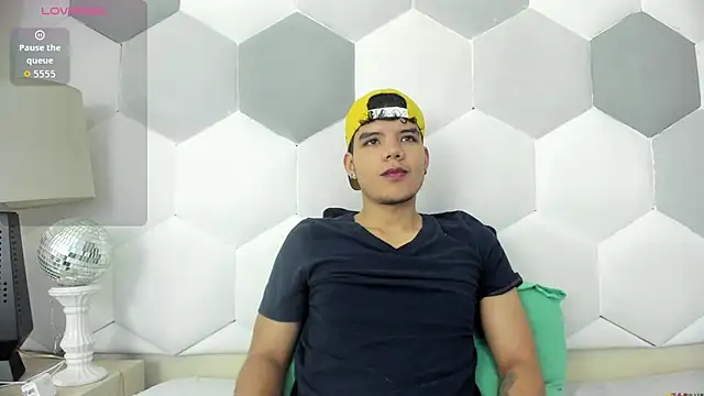 Axel Forte online show from September 29, 2025, 1:05 pm