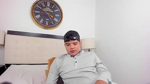 Axel Forte online show from June 25, 2026, 2:43 pm