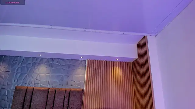 Ivaannaa  online show from March 28, 2026, 11:32 am