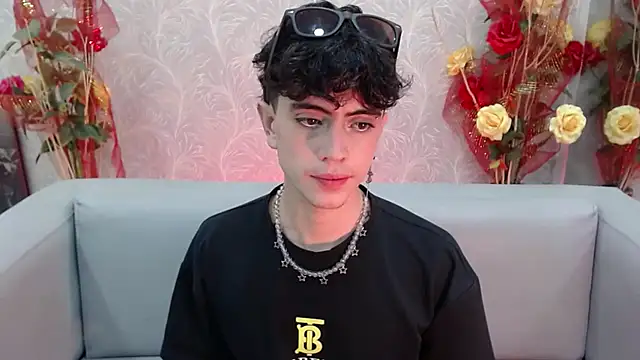 star boyxx online show from September 19, 2025, 9:59 pm