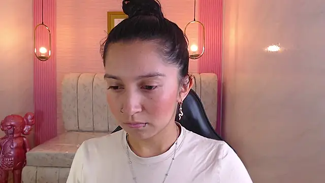 madhison klain s online show from October 14, 2025, 8:20 pm