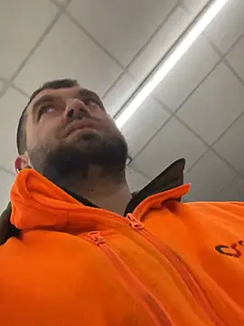 daniel21p online show from March 14, 2025, 8:42 am