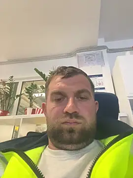 daniel21p online show from April 18, 2026, 10:54 pm