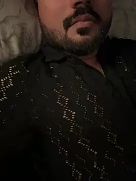 Snapshot of shavyforgirls chatting on February 22, 2025, 1:33 am shavyforgirls online show from February 22, 2025, 1:33 am