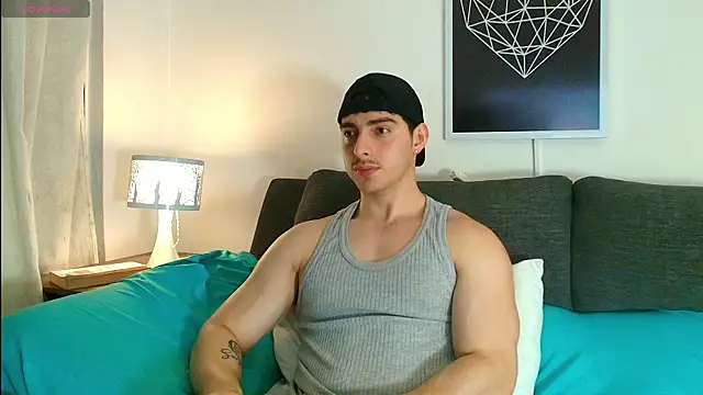 Snapshot of thomyafar chatting on September 10, 2025, 4:23 am thomyafar online show from September 10, 2025, 4:23 am