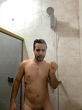 Snapshot of zJaulin chatting on October 28, 2025, 3:58 pm zJaulin online show from October 28, 2025, 3:58 pm