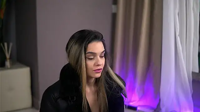 RobertaRosetti online show from January 18, 2026, 11:25 am