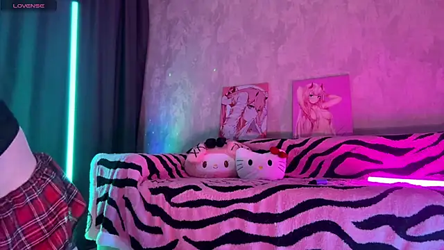 Adele kawaii online show from March 22, 2026, 4:21 pm