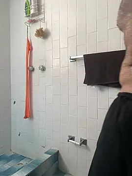 delidemente333 online show from March 13, 2025, 8:43 pm