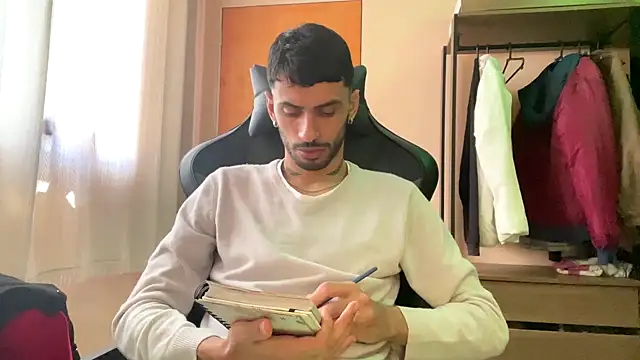 iendriw online show from September 10, 2025, 4:29 pm